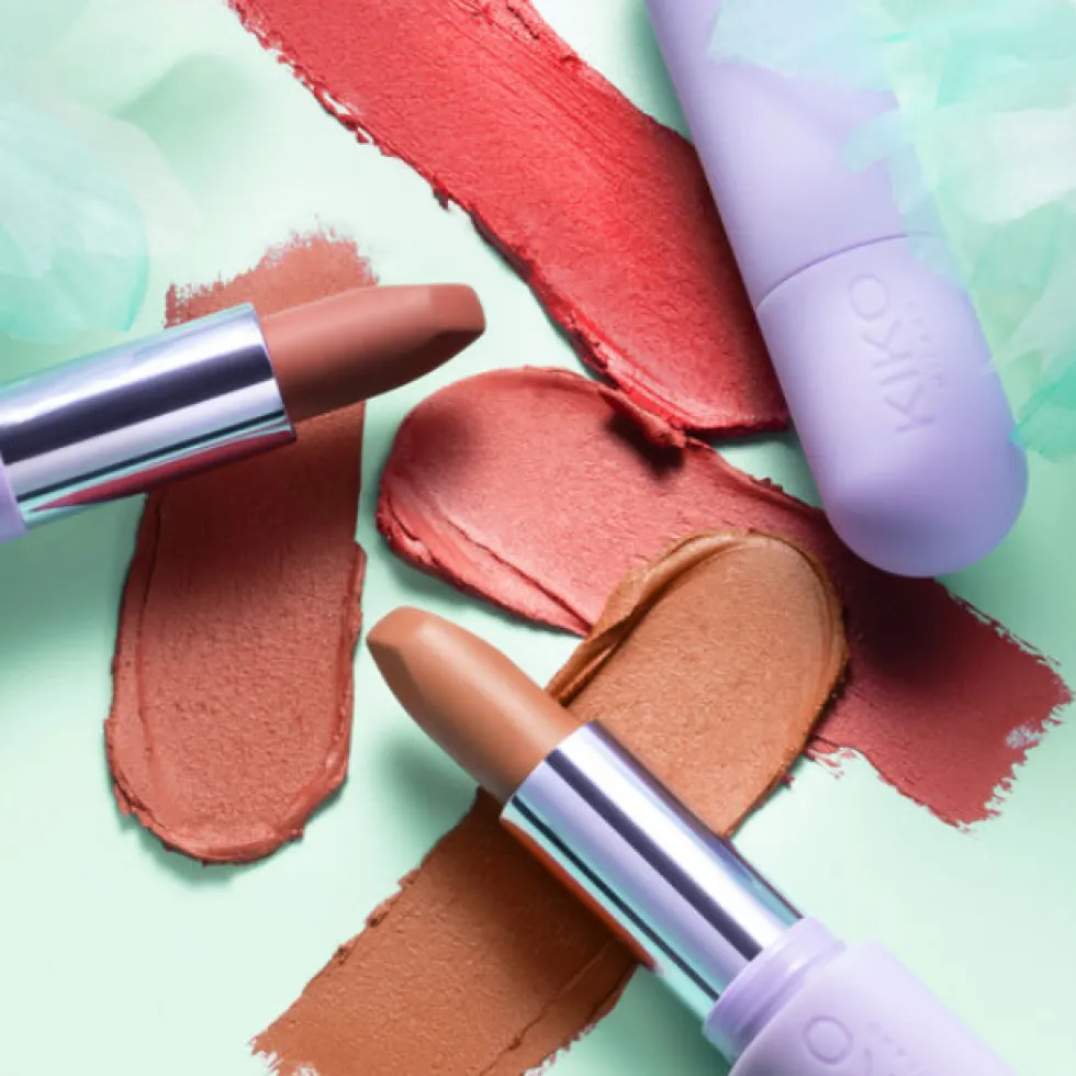 KIKO Milano Dreamphoria Shapechanger Satin Lipstick intensywna pomadka o satynowym wykończeniu 05 Moody Mauve 3.5g