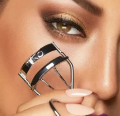 KIKO Milano Eyelash Curler profesjonalna stalowa zalotka do rzęs