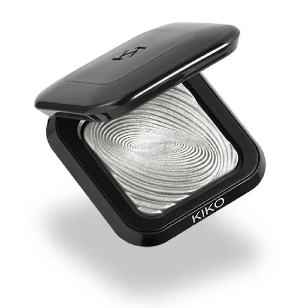 KIKO Milano Water Eyeshadow cień zapewniający natychmiastowy kolor do nakładania na sucho i na mokro 01 Silver 3g