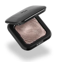 KIKO Milano Water Eyeshadow cień zapewniający natychmiastowy kolor do nakładania na sucho i na mokro 06 Light Taupe 3g
