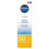 Nivea Sun UV Face Shine Control matujący krem do twarzy z wysoką ochroną SPF50 Light Tinted 50ml